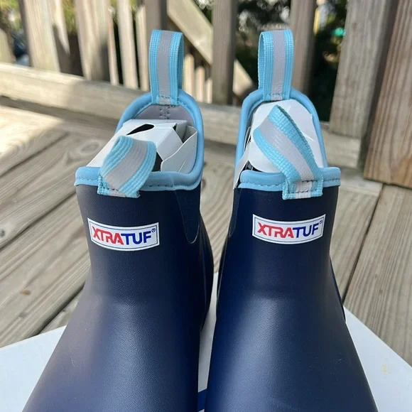 Women’s XtraTuf Deck Boot size 11 NEVER WORN - Picture 12 of 12